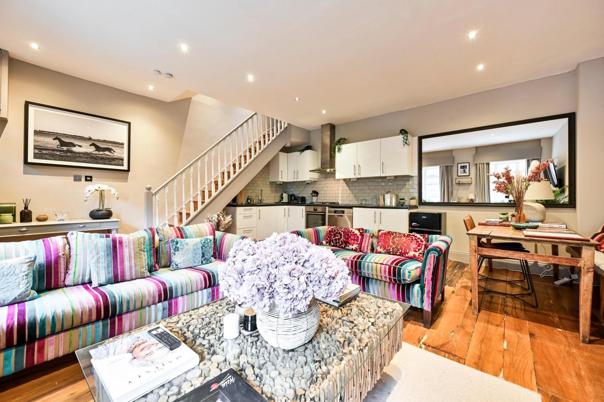 Magnificent 2 Bed Hyde Park Mews House Apartment London Luaran gambar